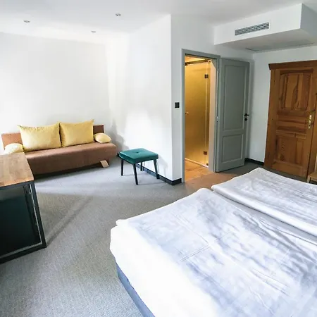 Gabriella Hotel 3*