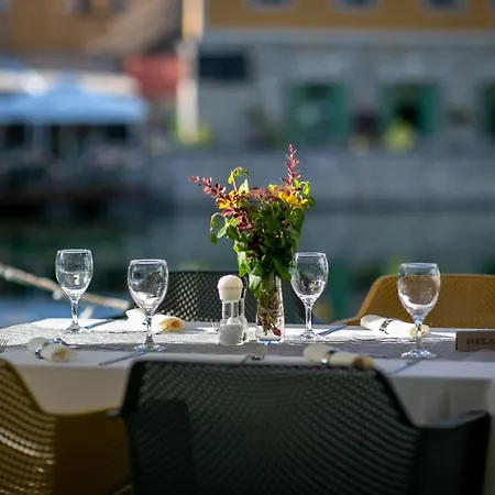Otel Gabriella 3*